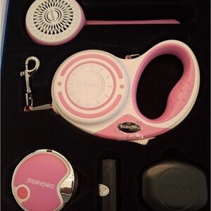 Pink Retractable Dog Leash with Comfort Grip